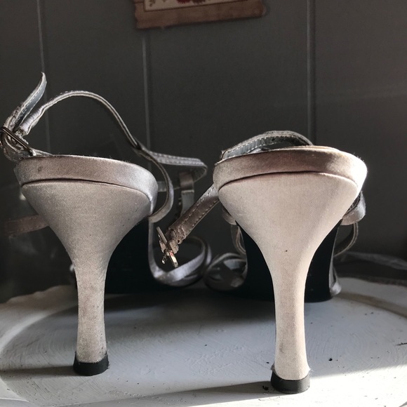 SATIN SILVER 4 INCH HEELS RHINESTONE STRAP FRONT - Picture 4 of 13